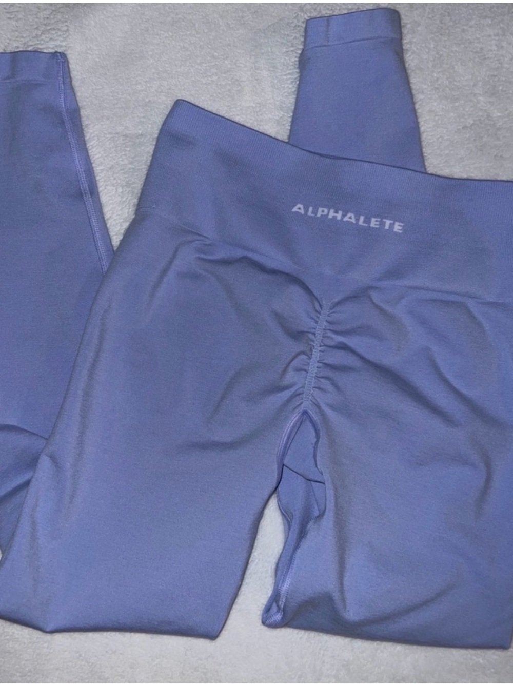 Alphalete Lavender Scrunch-Back Leggings
